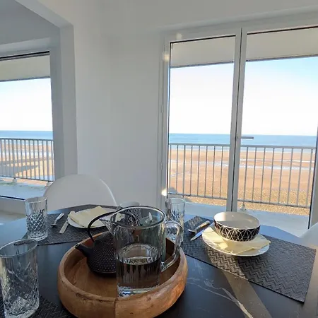 Le Grand Large, Spacieux F3 Vue Exceptionnelle Avec Parking * Villers-sur-Mer